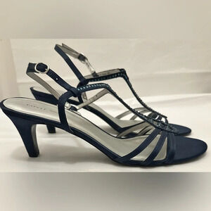 Papell Studio Women’s Navy Heel Sandals Size 11